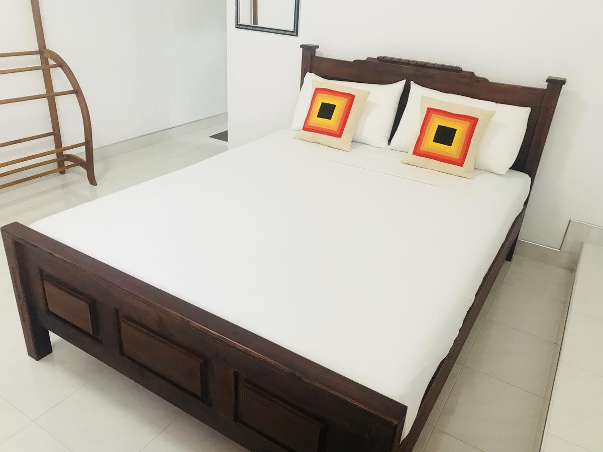 Lake City Resort Anuradhapura Zewnętrze zdjęcie