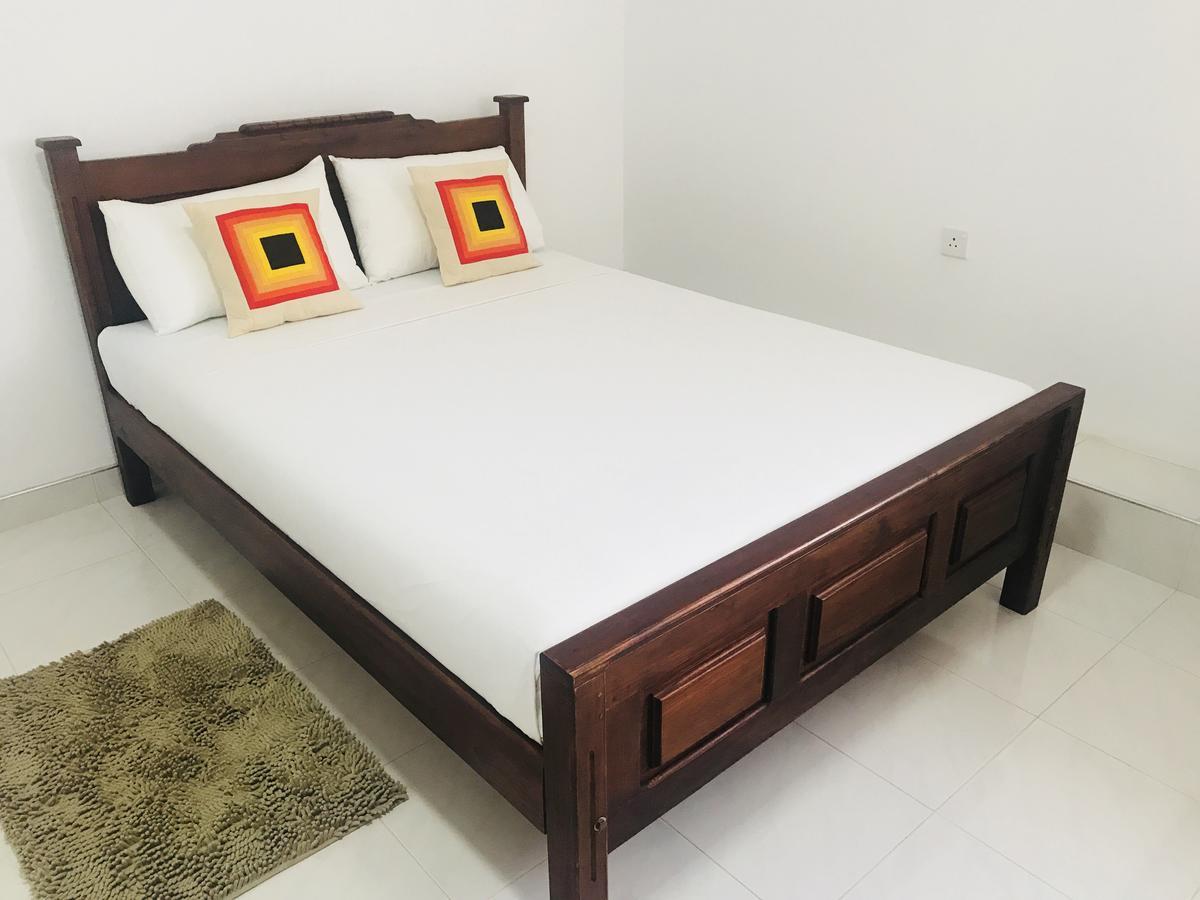 Lake City Resort Anuradhapura Zewnętrze zdjęcie