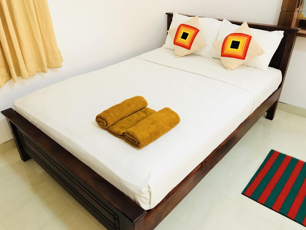 Lake City Resort Anuradhapura Zewnętrze zdjęcie