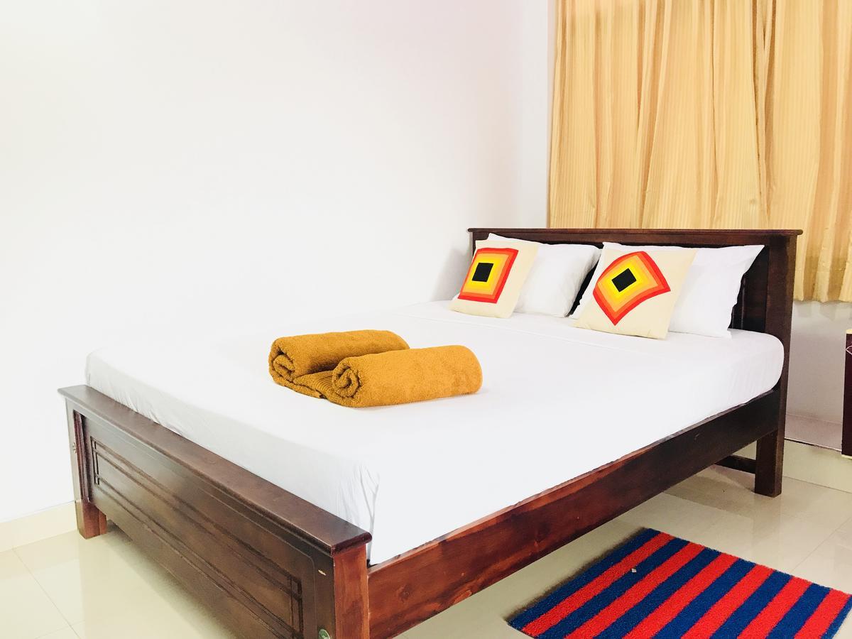 Lake City Resort Anuradhapura Zewnętrze zdjęcie