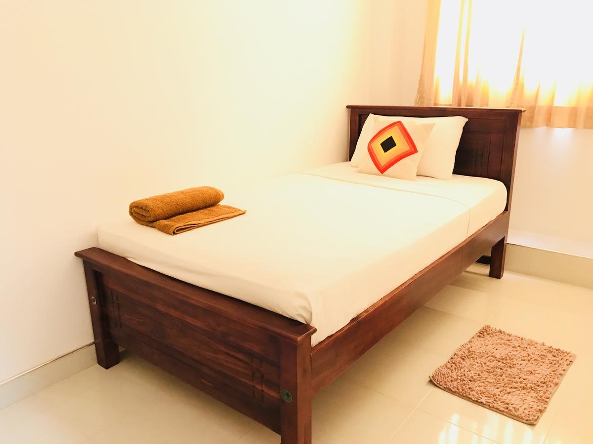 Lake City Resort Anuradhapura Zewnętrze zdjęcie