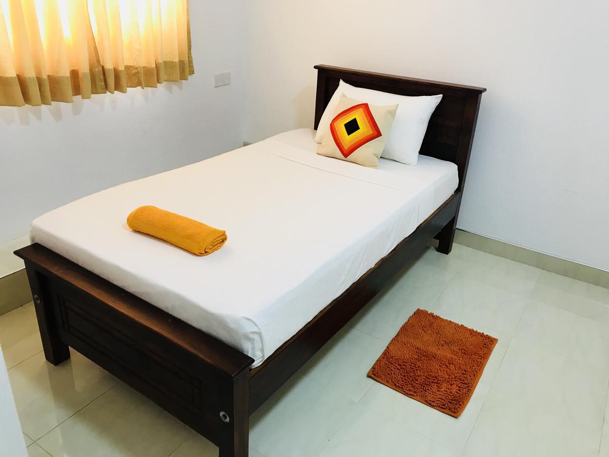Lake City Resort Anuradhapura Zewnętrze zdjęcie