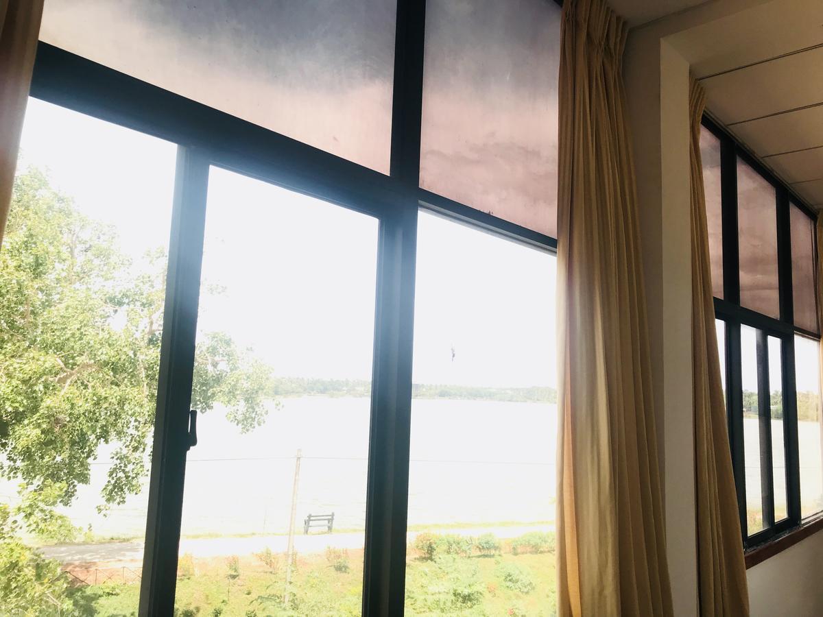 Lake City Resort Anuradhapura Pokój zdjęcie